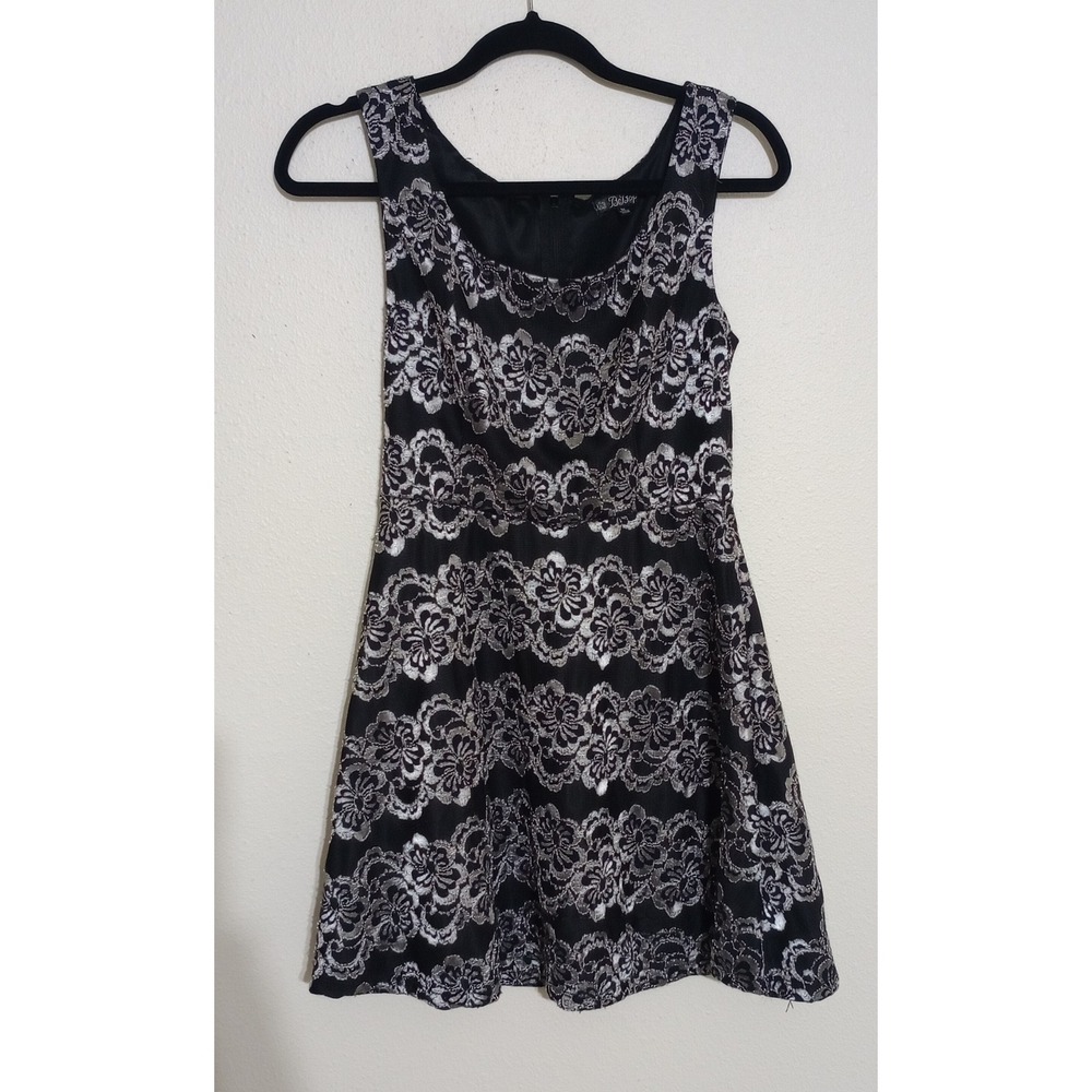 BeBop Womens Silver Black Floral Lace Fit & Flare Sleeveless Party Dress Size M